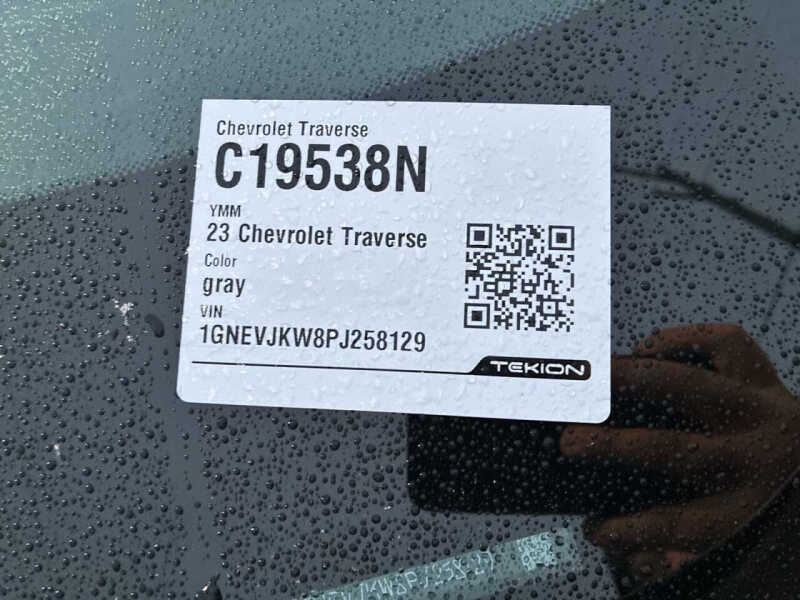 2023 Chevrolet Traverse RS