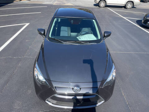 2017 Toyota Yaris iA