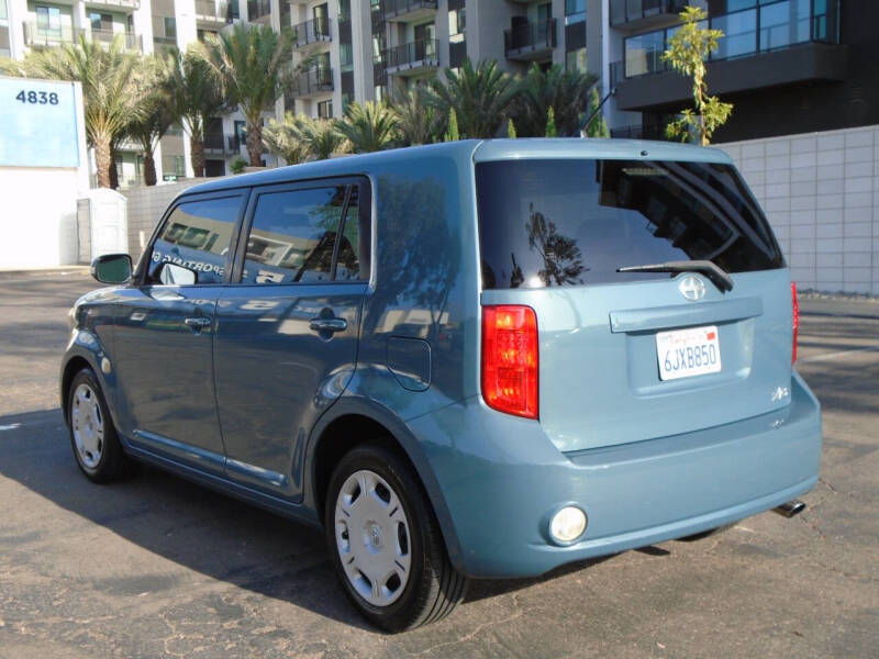 2010 Scion xB