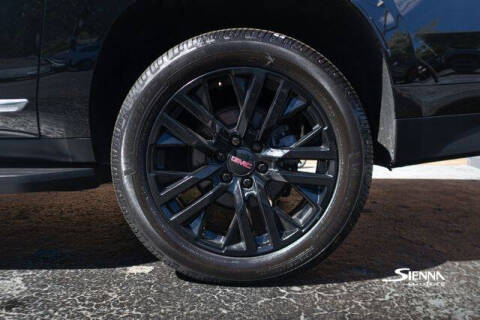 2021 GMC Yukon XL SLT