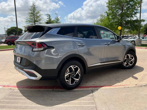2025 Kia Sportage LX