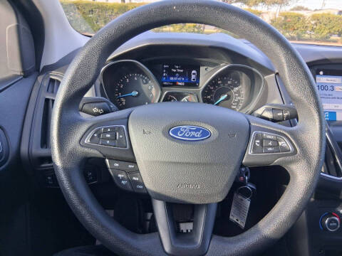 2017 Ford Focus SEL