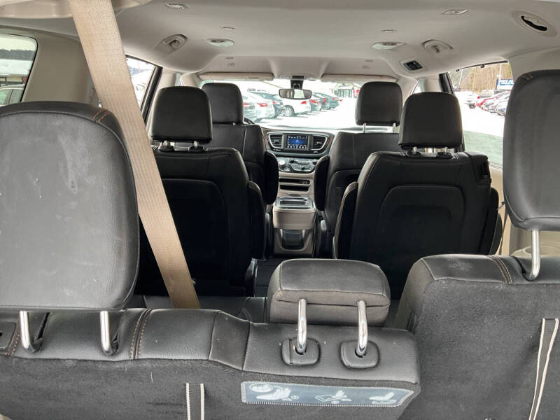 2018 Chrysler Pacifica Touring L