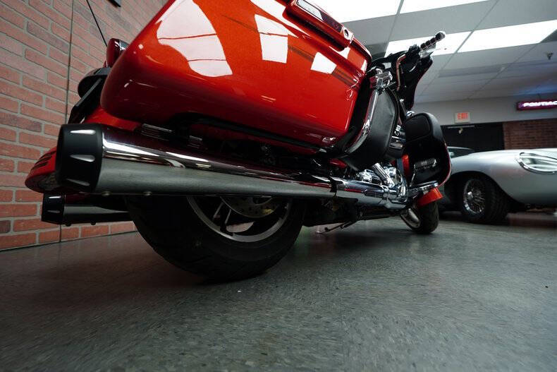 2017 Harley-Davidson Street Glide Special