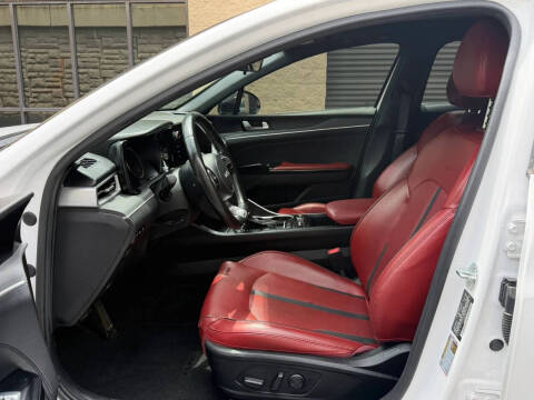 2023 Kia K5