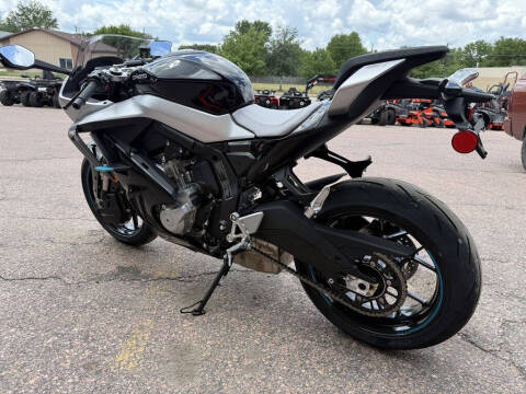 2026 CFMoto CFMOTO 675 SS