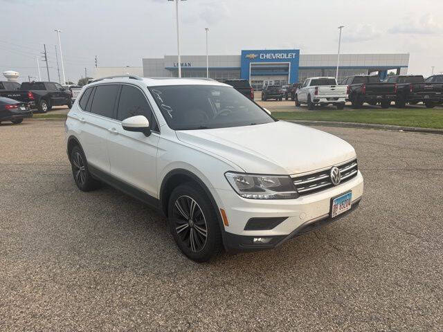 Used 2019 Volkswagen Tiguan SEL with VIN 3VV2B7AX4KM100353 for sale in Bloomington, IL