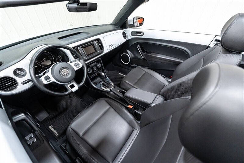 2017 Volkswagen Beetle Convertible 1.8T S