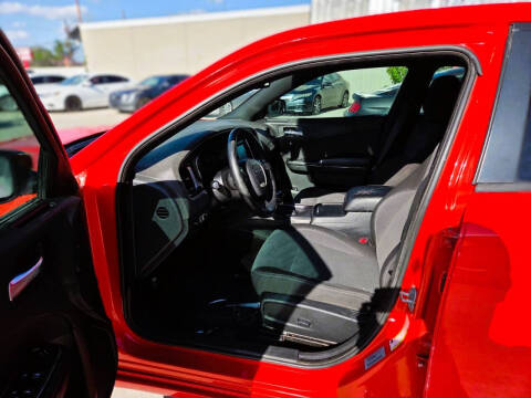 2017 Dodge Charger SE