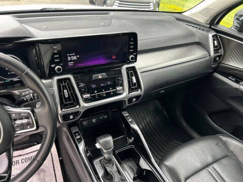 2023 Kia Sorento SX