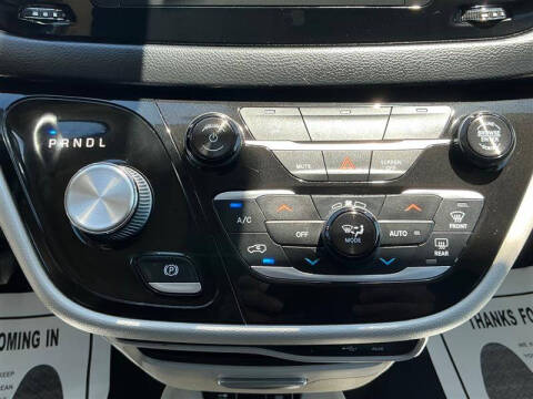 2018 Chrysler Pacifica Touring L