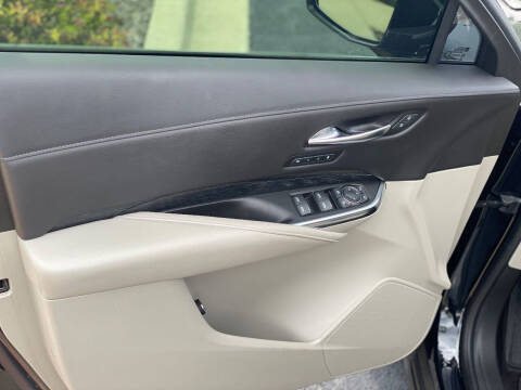 2019 Cadillac XT4 Premium Luxury