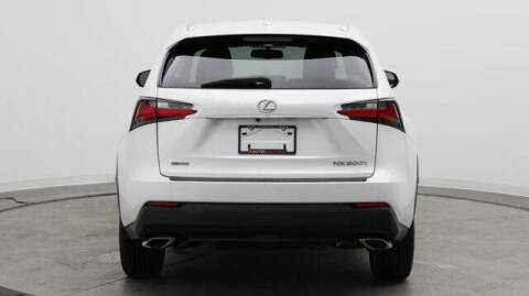 2017 Lexus NX 200t