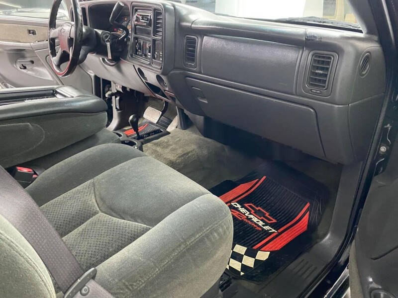 2003 Chevrolet Silverado 1500 LS