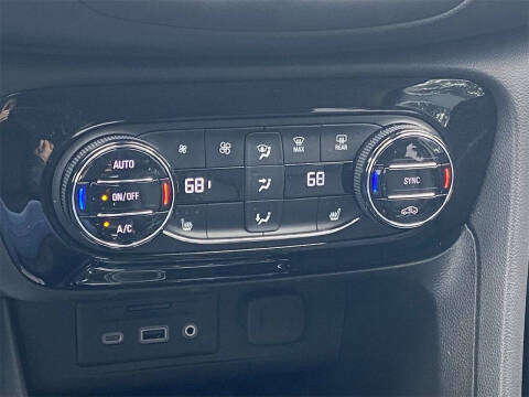 2022 Buick Encore GX Essence