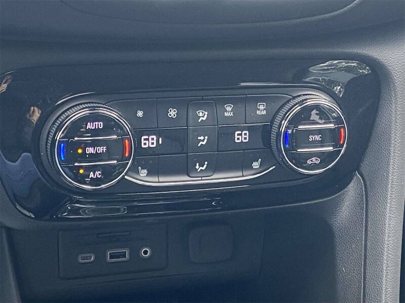 2022 Buick Encore GX Essence