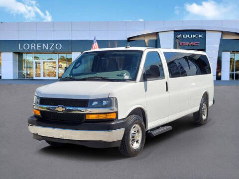 2025 Chevrolet Express LT 3500