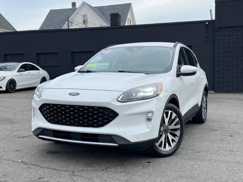 2020 Ford Escape Hybrid Titanium