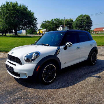 2012 MINI Cooper Countryman for sale at CALDERONE CAR & TRUCK in Whiteland IN