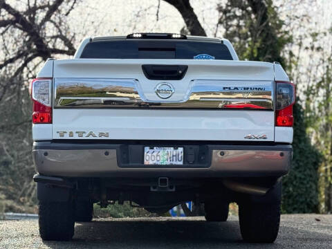 2018 Nissan Titan Platinum Reserve