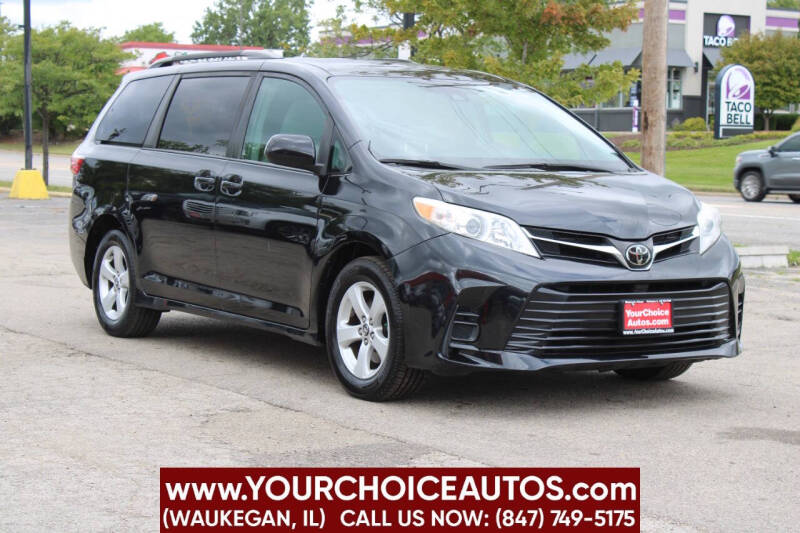 2018 Toyota Sienna LE 8-Passenger