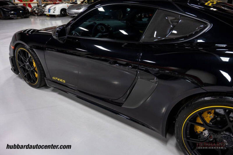 2023 Porsche 718 Cayman GT4 RS