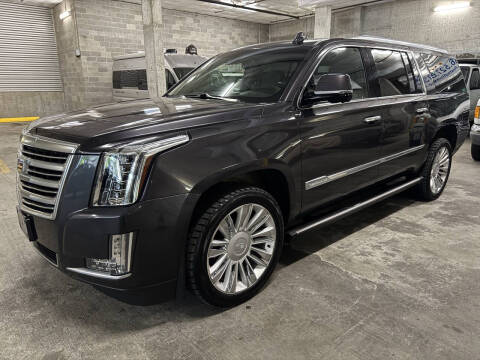 2016 Cadillac Escalade ESV Platinum
