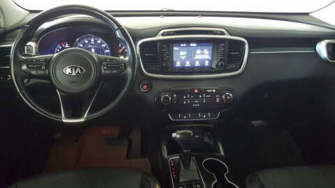 2017 Kia Sorento EX