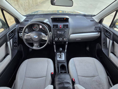 2014 Subaru Forester 2.5i