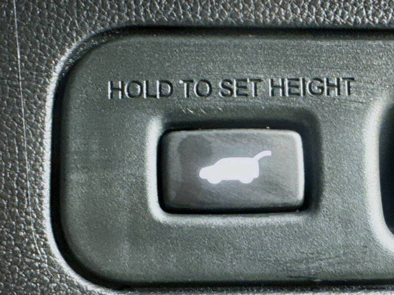 2023 Acura MDX w/Tech