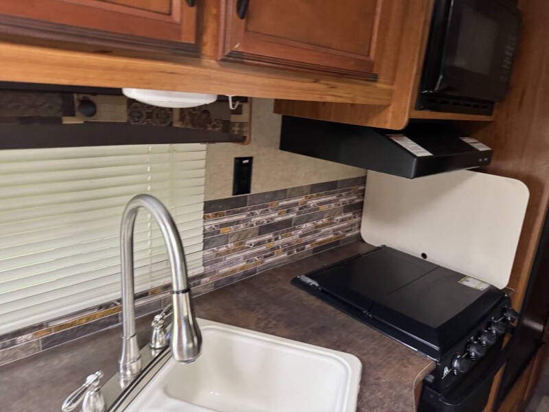 2015 Starcraft RV Autumn Ridge