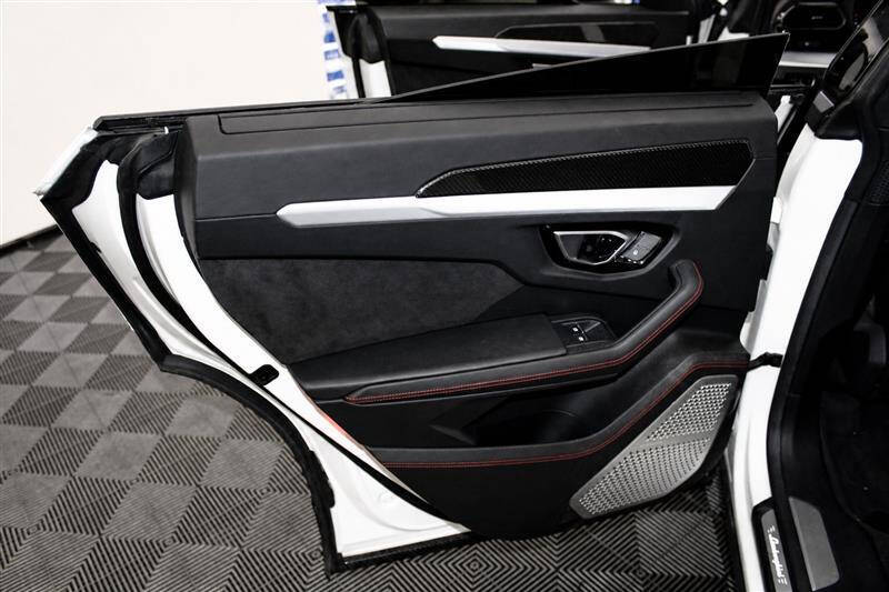 2019 Lamborghini Urus