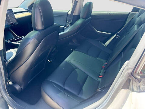 2019 Tesla Model 3 Standard Range Plus