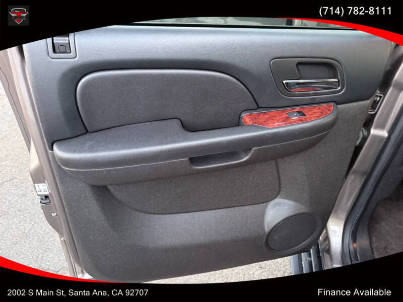 2014 Chevrolet Suburban LT