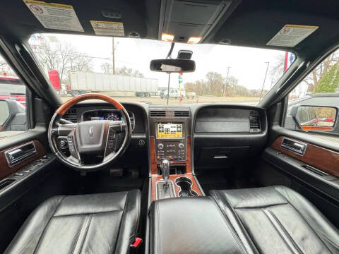 2016 Lincoln Navigator L Select