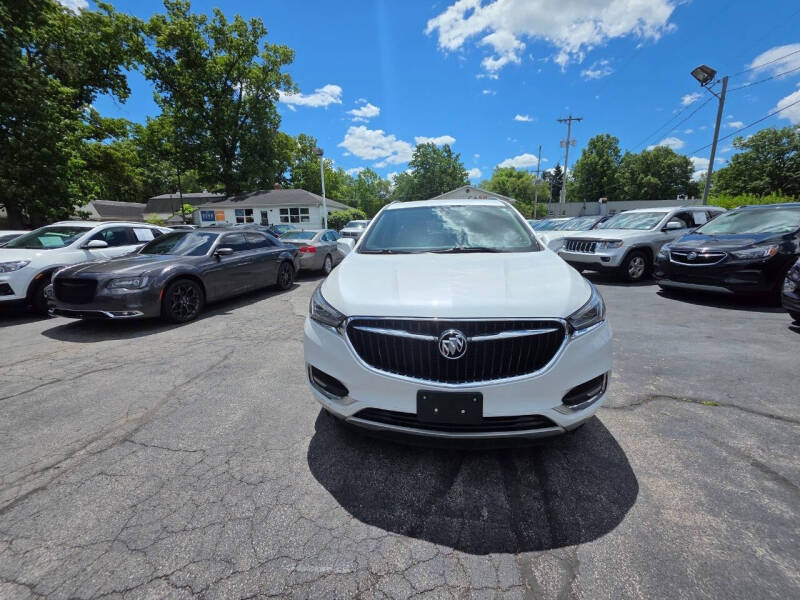 2018 Buick Enclave Essence