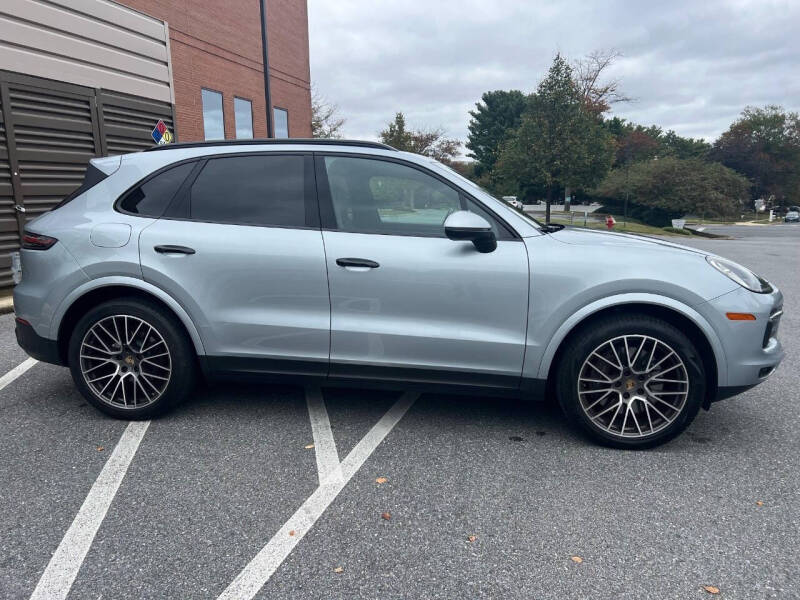 2023 Porsche Cayenne