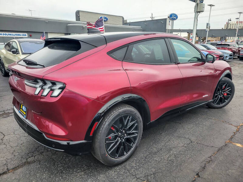 2025 Ford Mustang Mach-E Premium