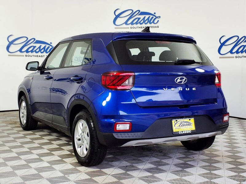 2021 Hyundai Venue SE