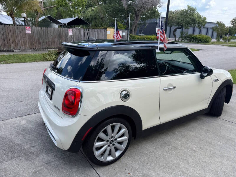 2015 MINI Hardtop 2 Door Cooper S