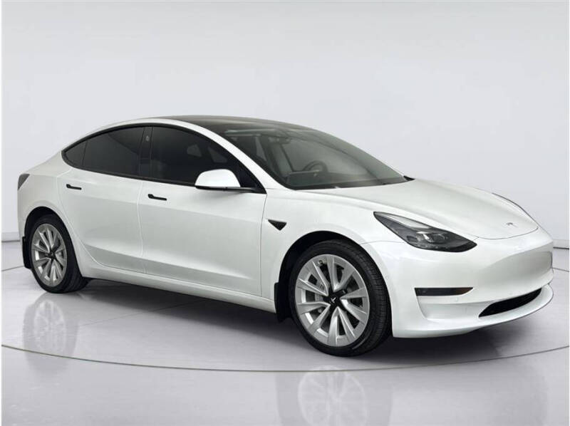2021 Tesla Model 3 Standard Range Plus