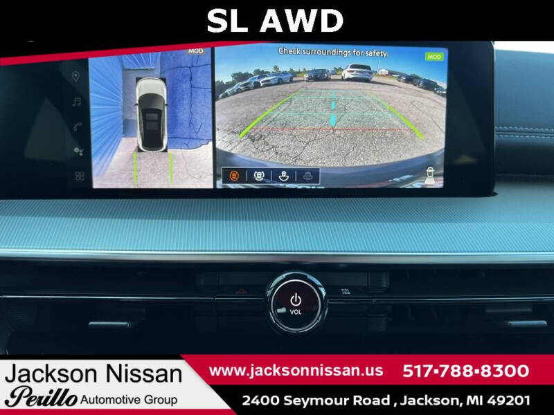 2025 Nissan Murano SL