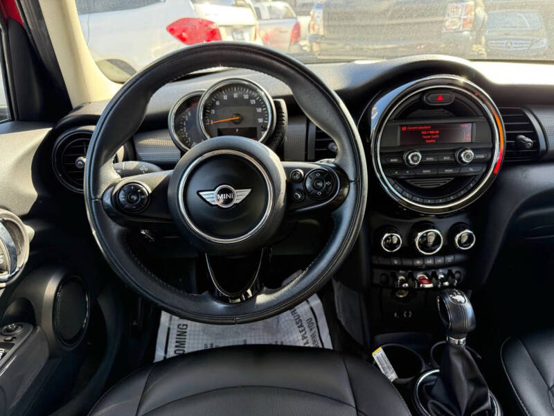 2016 MINI Hardtop 4 Door Cooper