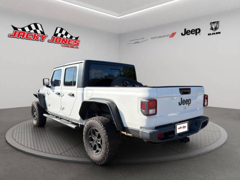2021 Jeep Gladiator Sport