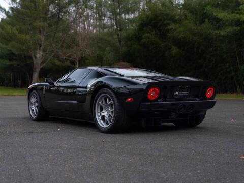 2005 Ford GT