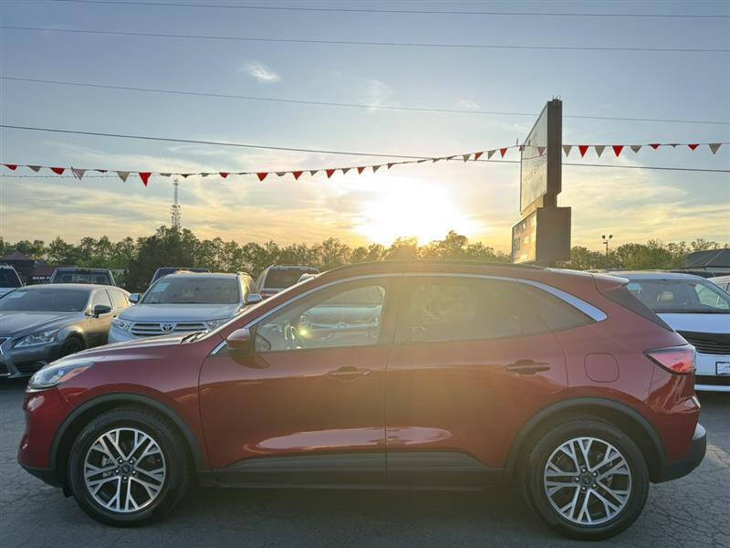 2020 Ford Escape SEL