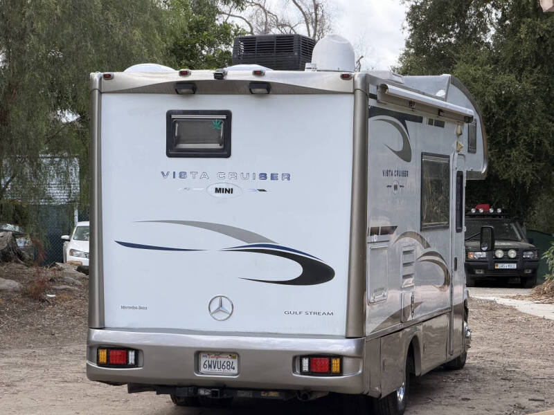 2006 Gulfstream M-B Vista Cruiser