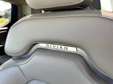 2022 Rivian R1T Adventure