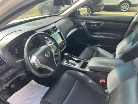 2017 Nissan Altima 2.5 SR