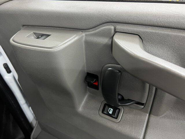 2021 Chevrolet Express 2500